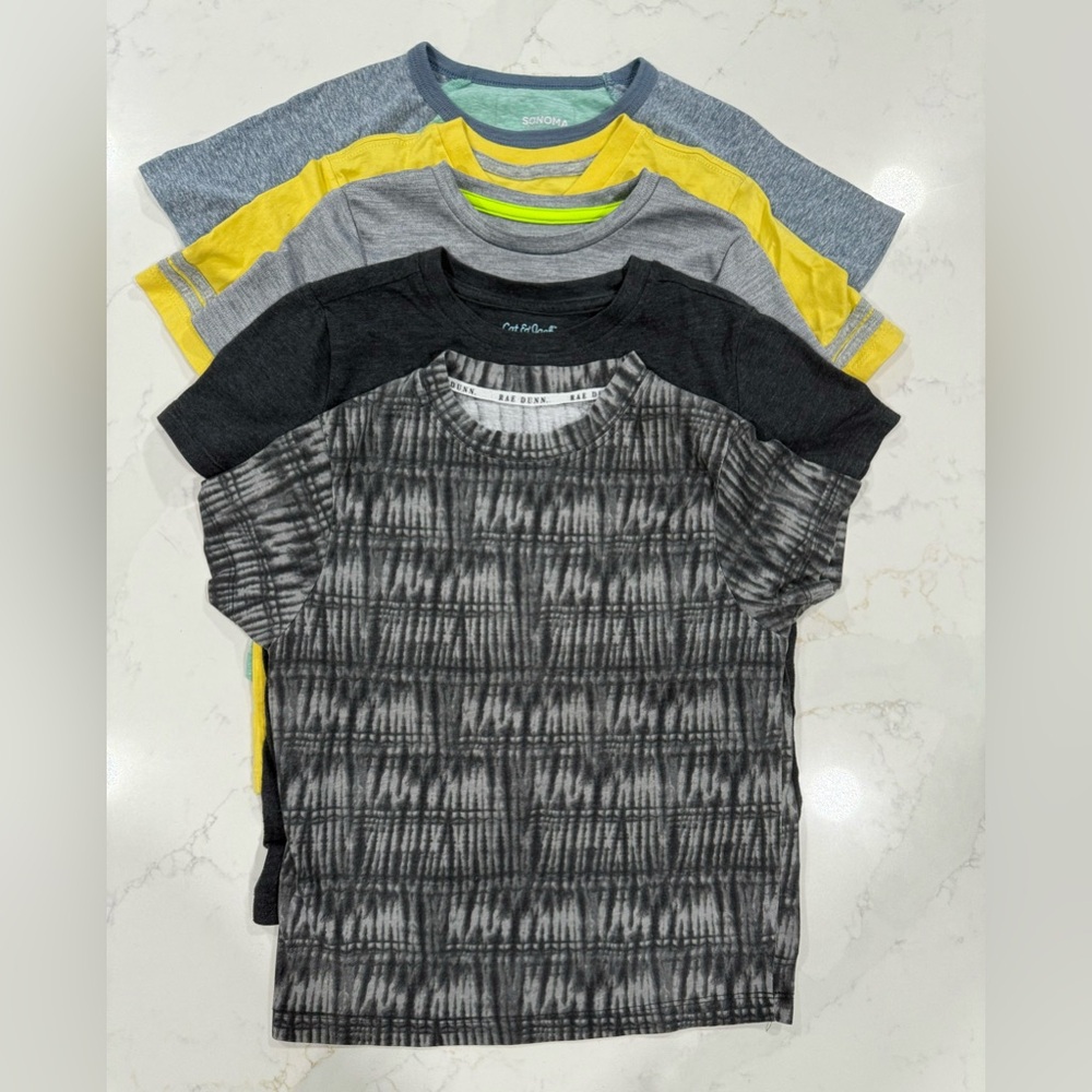 Lot of 5 boys Size 6 Tee Shirts - Star Wars, Peace, Transformers